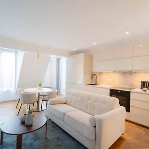Quartier Libre Madeleine Apartamento