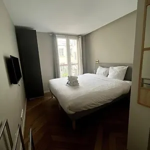 4 Personnes - St Lazar Sur Cour Apartamento